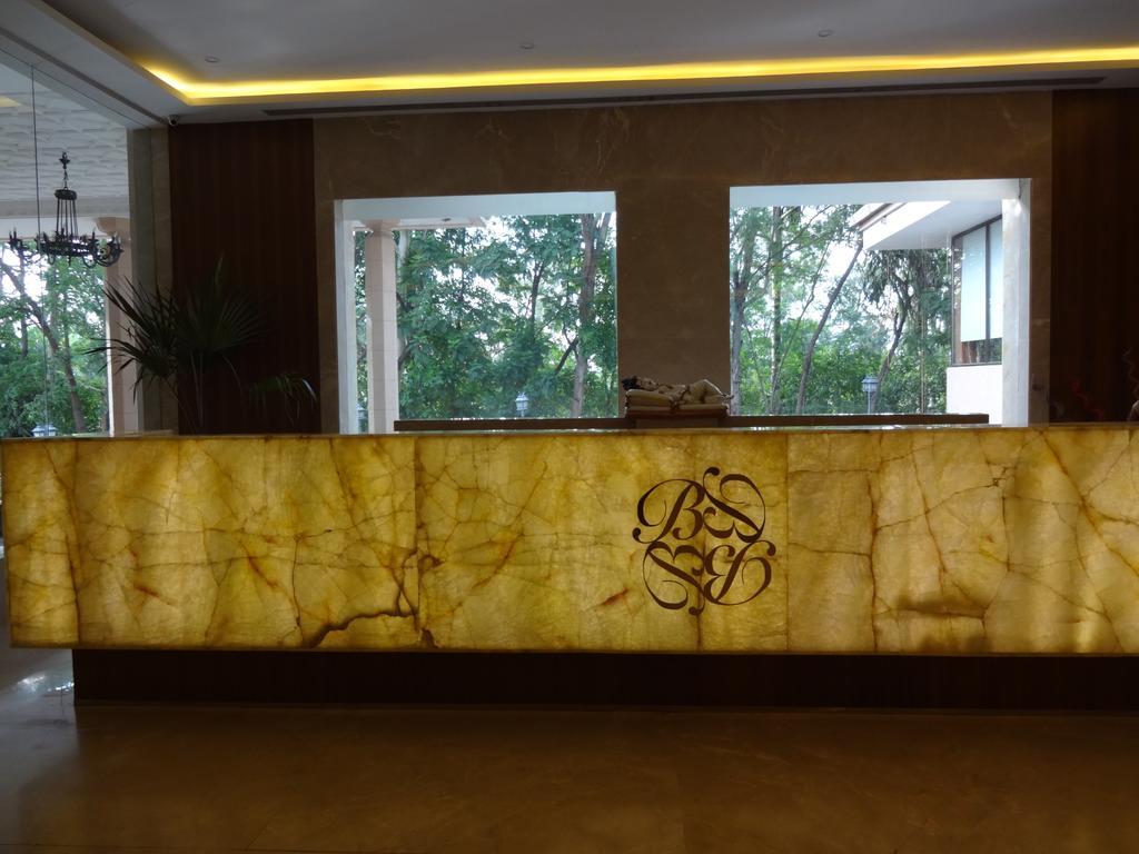 Hotel Babylon International Raipur  Exterior photo