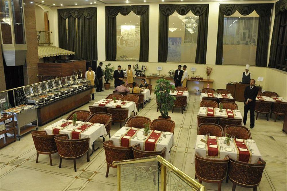 Hotel Babylon International Raipur  Exterior photo